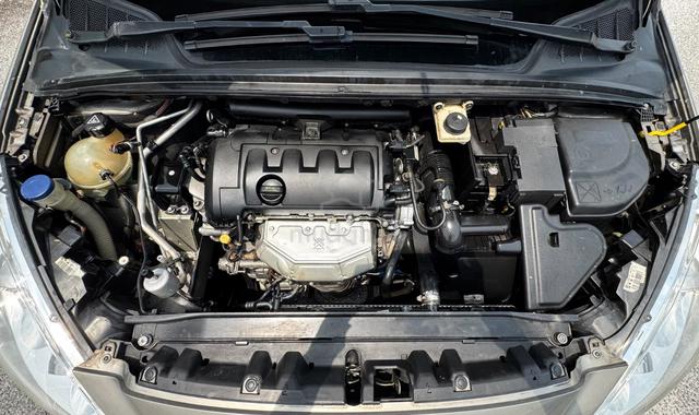2010 Peugeot 308 1.6 VTI COMPACT HB (A) - 4