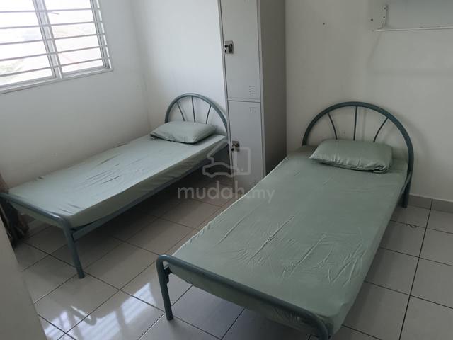 BILIK SEWA LELAKI - Tiara South, Semenyih 1