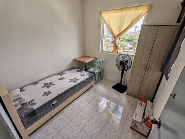 Female Room at jelutong 1