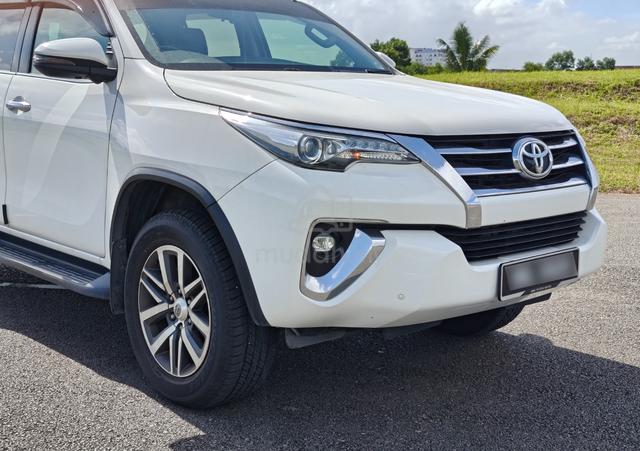 2019 Toyota FORTUNER 2.4 VRZ 4X4 (A) - 4