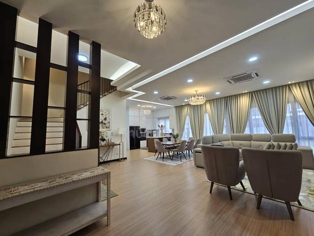 Semi Detached House Furnished Renovated, Hemingway Seri Coalfields 1
