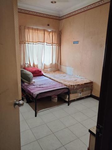 Bilik Sharing Perempuan – Seksyen 7 Shah Alam 1