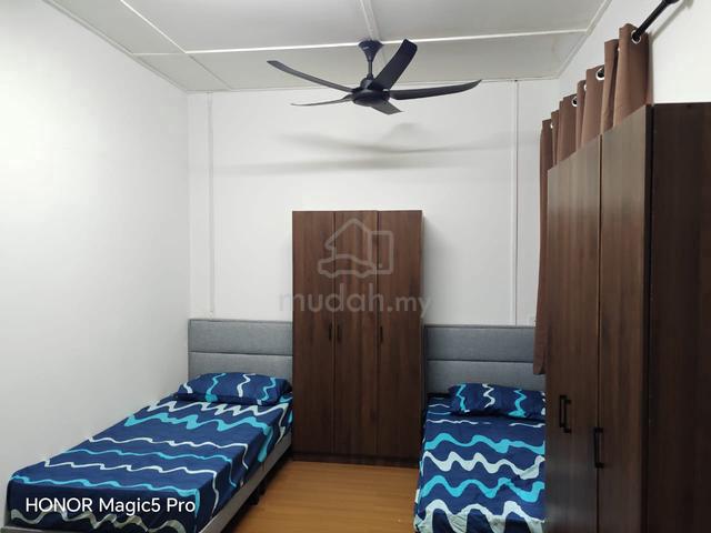 Flat Pkns Au3 1
