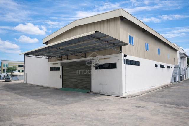 Renovated Detached Factory @ Taman IKS Simpang Ampat 1