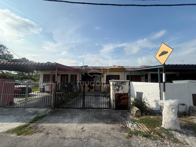 FULL LOAN🔥🔥 1 Storey Low Cost Taman Perepat Indah Kapar 1