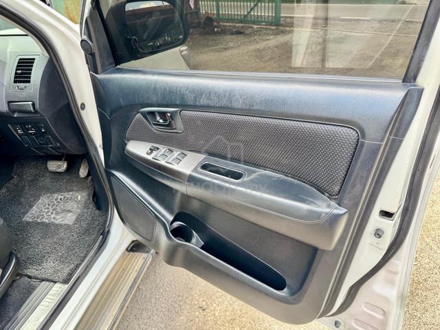 2014 Toyota HILUX 2.5 G VNT (A) - 5