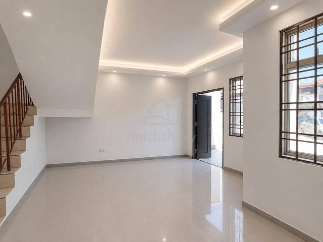 Taman Nusantara, Iskandar Puteri, Double storey medium low cost corner 1