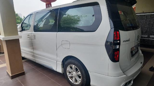 2016 Hyundai GRAND STAREX 2.5 ROYALE MY2014 - 2