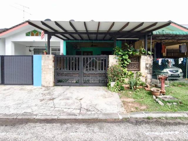 (Open Facing) Renovate Jalan Merbuk, Bandar Putra,Kulai 1