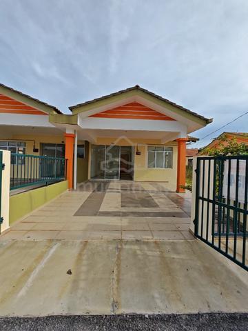 New House - Bandar Baru Segari, Lumut Murah/ Tanah Tepi Luas Bare Unit 1