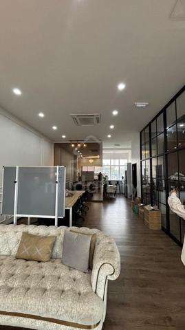 Shoplot Fully Furnished & Renovated di Gravitas Business Park, Perai 1