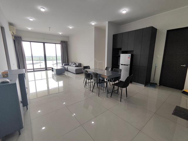Danga bay / Master bedroom / Baypoint / Near CIQ / Shuttle bus to CIQ 4