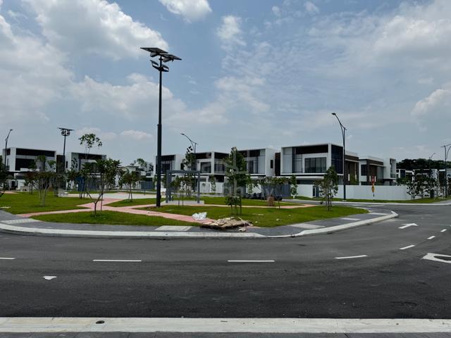 36 Serene Grove, TTDI Grove, Kajang, Selangor 1