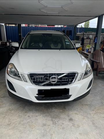 2012 Volvo XC60 2.0 T5 (A) - 1