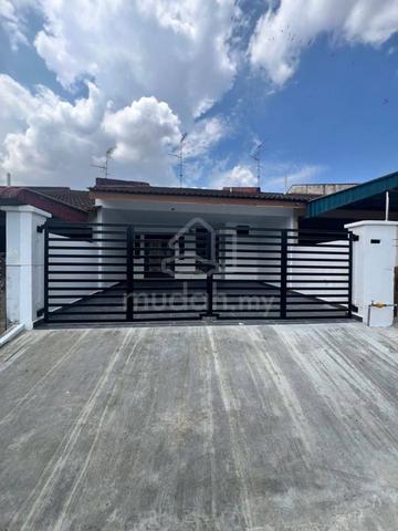 Single Storey Terrace House 25 Jalan Lembing 23, Taman Puteri Wangsa 1