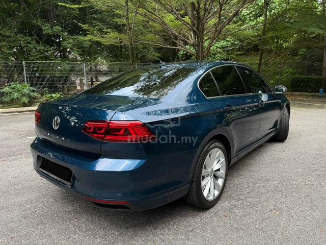 Volkswagen PASSAT B8 2.0 TSI ELEGANCE *TIPTOP COND - 2