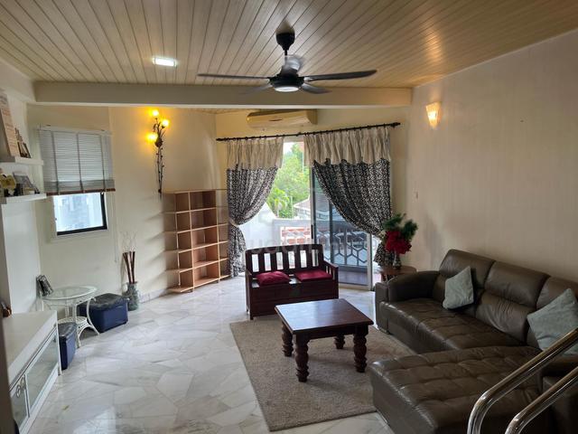 The Colonnades Condominium 1