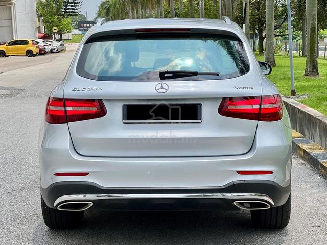2017 Mercedes Benz GLC250 2.0 4MATIC AMG CKD ROOF - 4