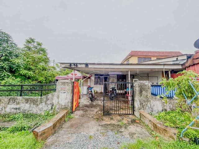 CORNER LOT Single Storey Terrace Sungai Udang Klang 1