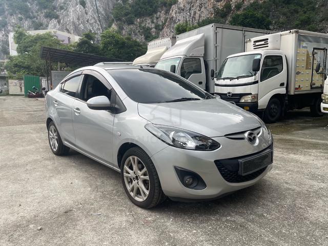 2010 Mazda 2 1.5 R (A) - 1