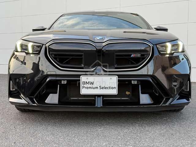2025 BMW M5 4.4 TwinPower Turbo V8 M xDrive Hybrid - 3