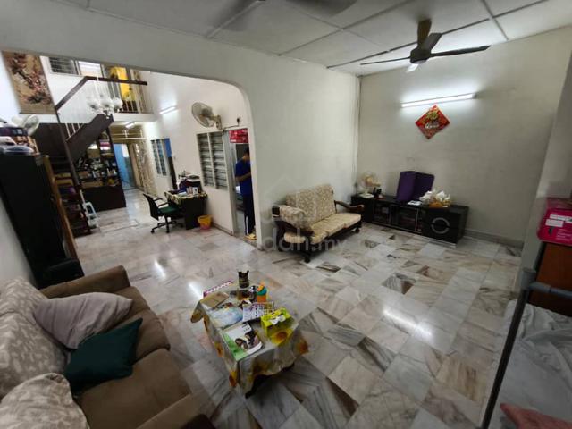Taman Kepong - 1.5-storey (For Sale) 1