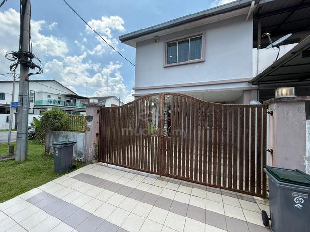 Kulai Double Storey Corner / Jalan Scientex Maju Size / Near Indahpura 1