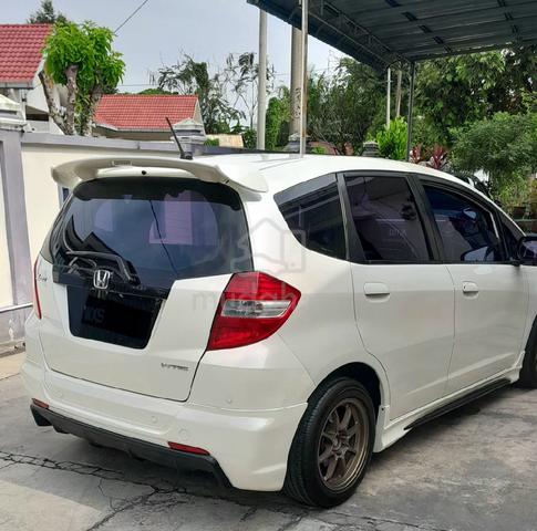 2012 Honda JAZZ GE FACELIFT 1.5 (A) i-VTEC - 3
