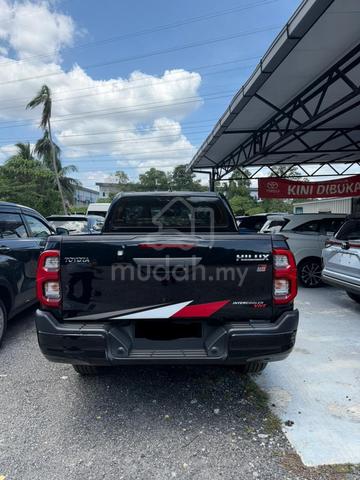 2025 Toyota HILUX 2.8 GR SPORT MY23 (A) - 3