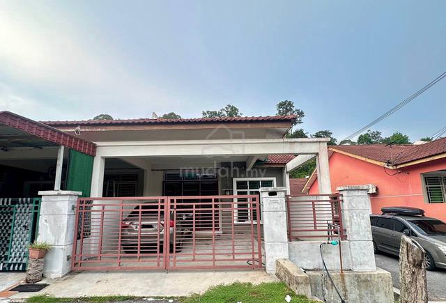 Teres Setingkat Taman Indah Sungai Udang 1