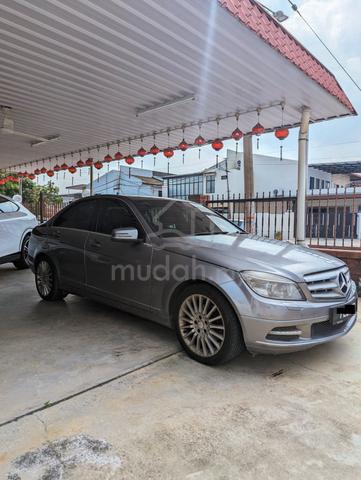 2011 Mercedes Benz C250 CGI BlueEFCY - 5