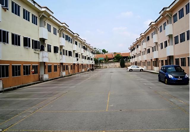 Apartment Taman College Heights, Sikamat 1