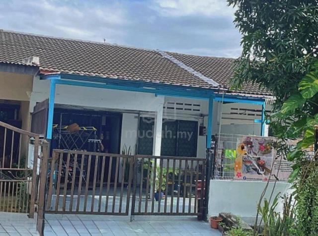 FACING OPEN Single Storey Terrace Taman Nirwana Ampang 1