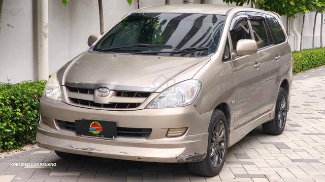 2005 Toyota Innova 2.0 Espec - 1