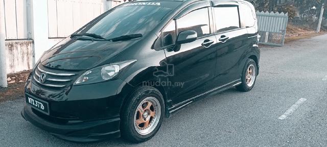 2010 Honda FREED 1.5 E (A) - 1