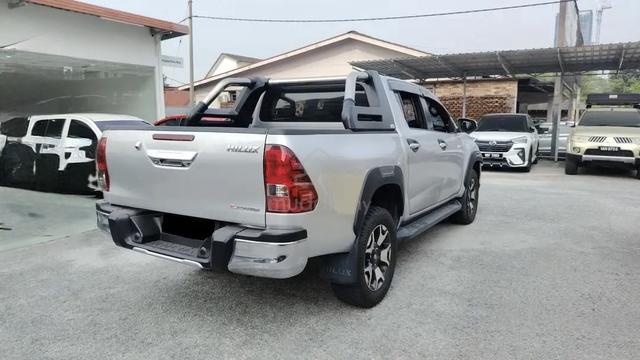 2018 Toyota HILUX 2.4 G LE 2GD-FTV (A) - 3