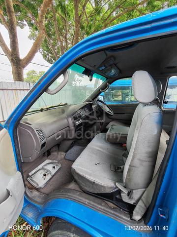 2013 Kia PREGIO 2.7 (M) - 4