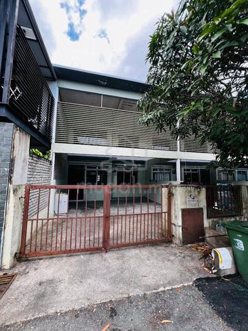 RUMAH TERES SETINGKAT FACING OPEN Bandar Kuantan Putri 1