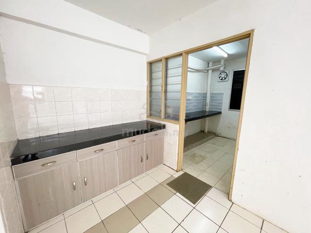 Apartment Taman Topaz 1