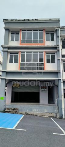 End Lot Salak Perdana 3 Storey Shoplots BIG SIZE 22x70 2