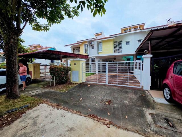 Double Storey Terrace, D'Latania, Taman Bandar Senawang, Senawang 1