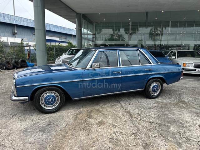 Mercedes Benz W115 200 Petrol For Sale Year 1974 - 4