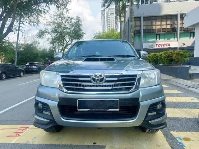 ORI 2015 Toyota HILUX 2.5 G TRD SPORTIVO - 1