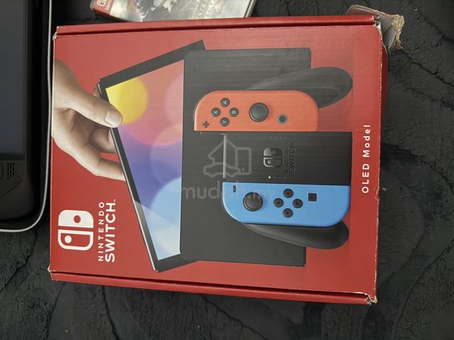 Nintendo Switch Oled - photo 4 of 6