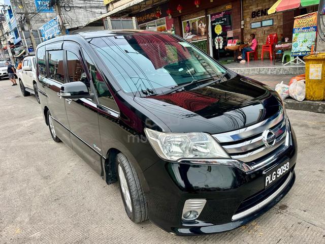 2013 Nissan SERENA 2.0 S-HYBRID HIGHWAY STAR - 2
