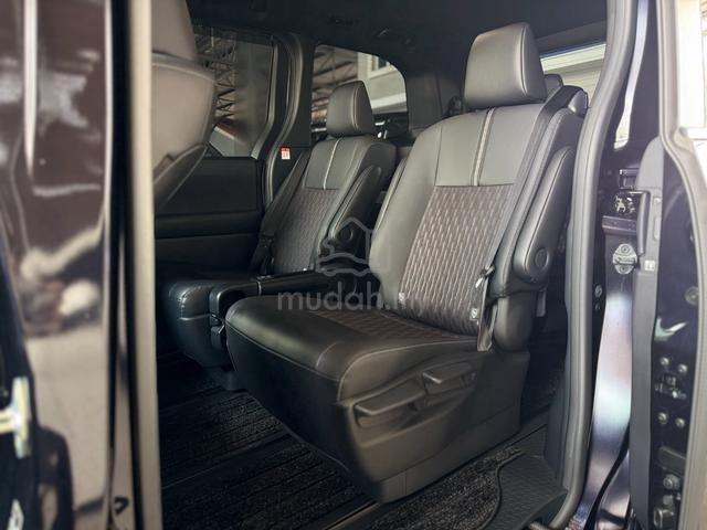 2023 Toyota NOAH 2.0 Z (A) - 4