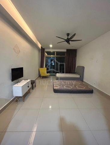 Parc Regency 1