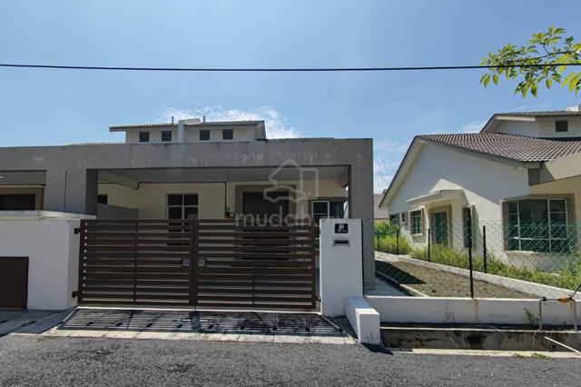 Tanah Tepi Luas 1.0km ke Batu Gajah Perdana, Taman Metro Maya 1