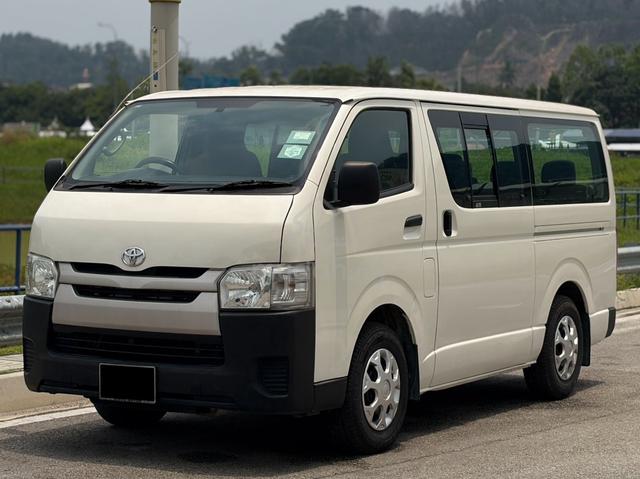 2016 Restored Condition Toyota HIACE 2.5 KDH202(M) - 3