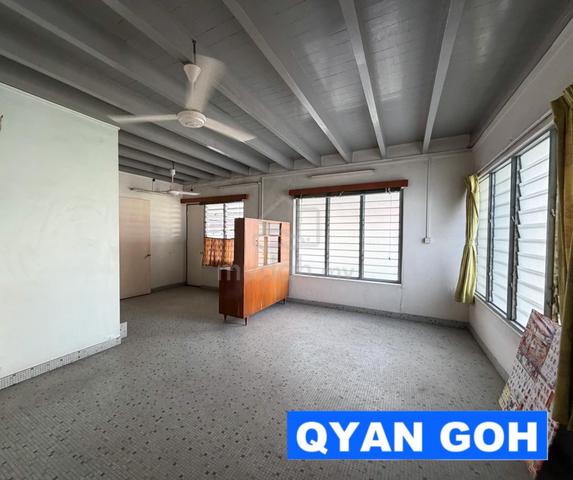 [CORNER] Flat Land & Ori 2 Storey Terrace-Island Park Glades Greenlane 1